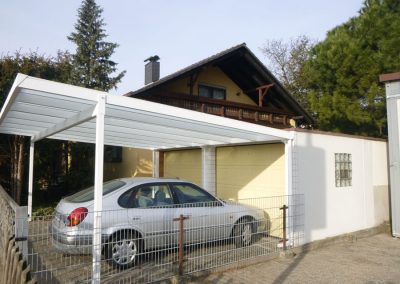 Terrassenüberdachung Weiß mit Glas Loch Limburgerhof